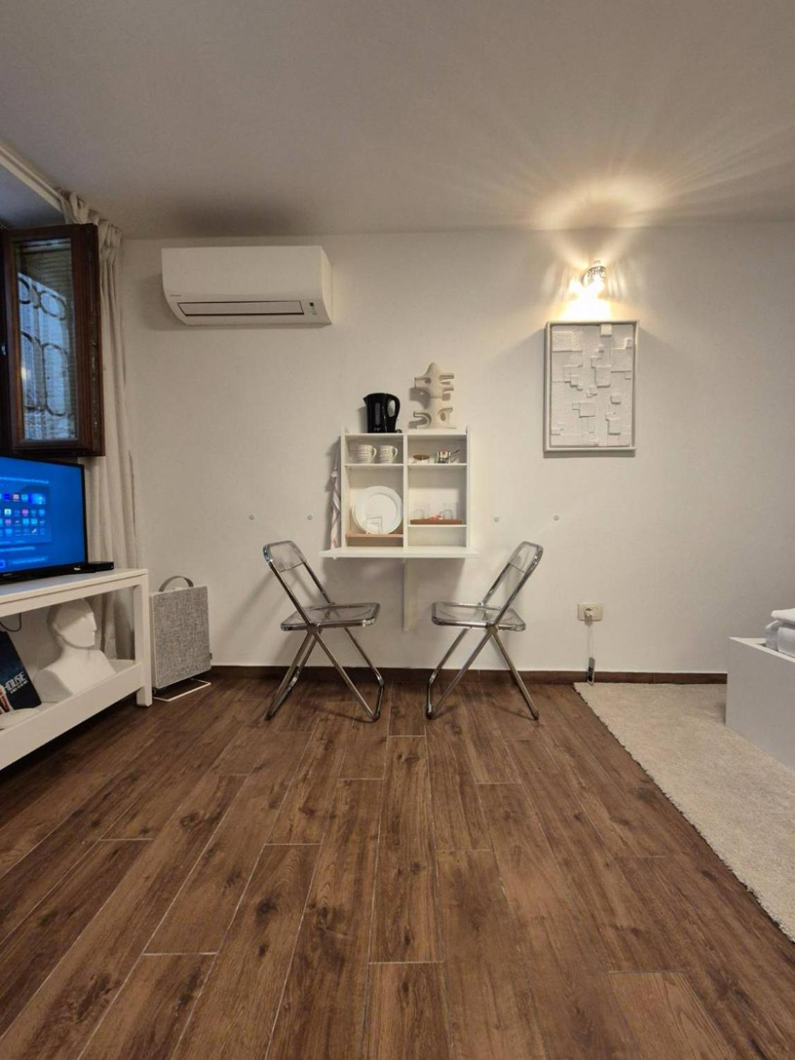 Studio Noellica 로비니 외부 사진